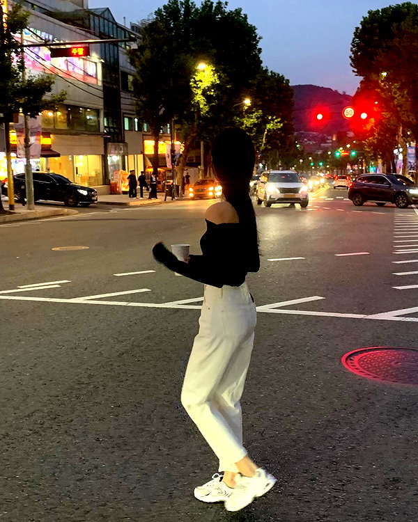 daxbin instagram image archive image