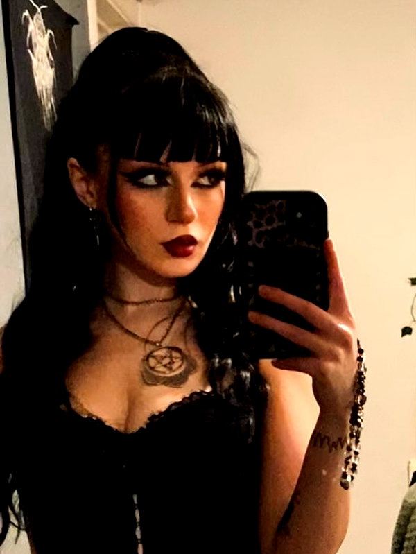 scarlett_ichor instagram image archive image