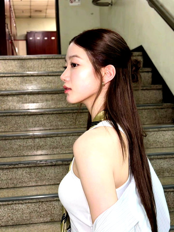 zuhazana instagram image archive image