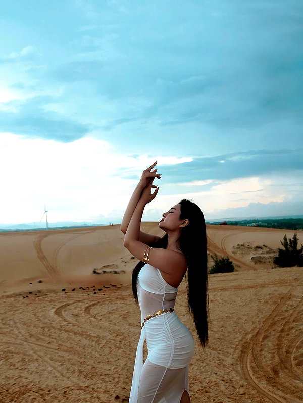lyhythuedoxinh instagram image archive image