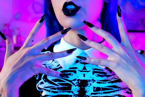 jadelaverne instagram image archive image