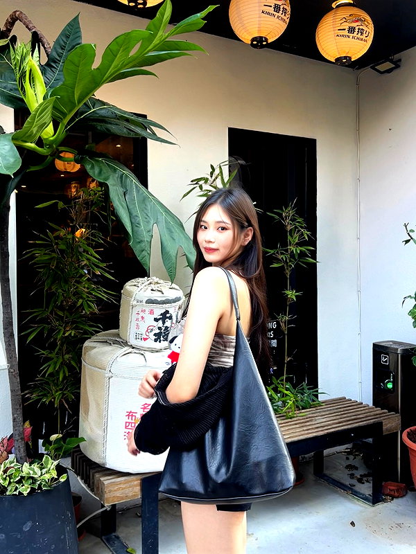 _jyying instagram image archive image
