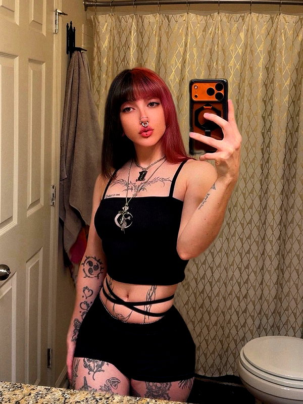 luucifina instagram image archive image