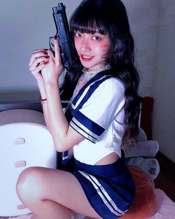 ge.more_x instagram image archive image