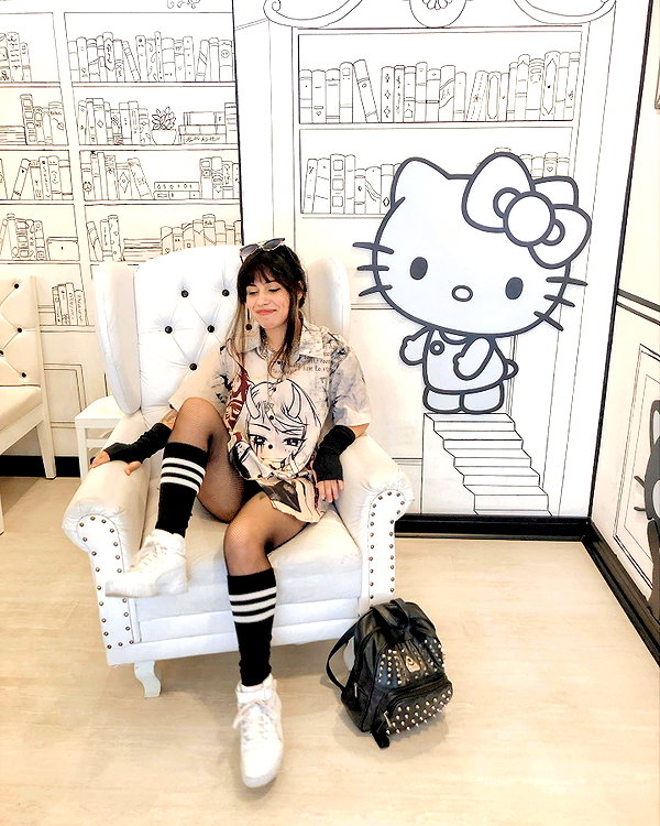 lucychernov instagram image archive image