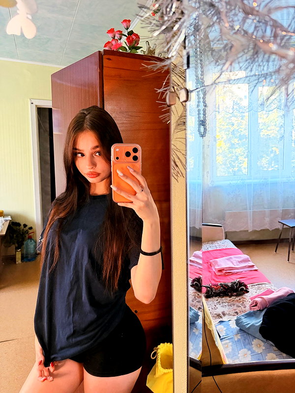 arti_0._.0 instagram image archive image