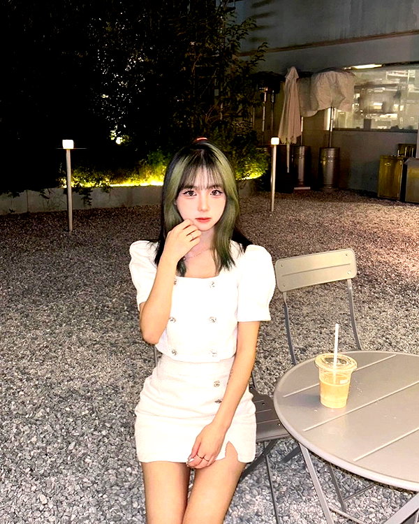 52._.0921 instagram image archive image