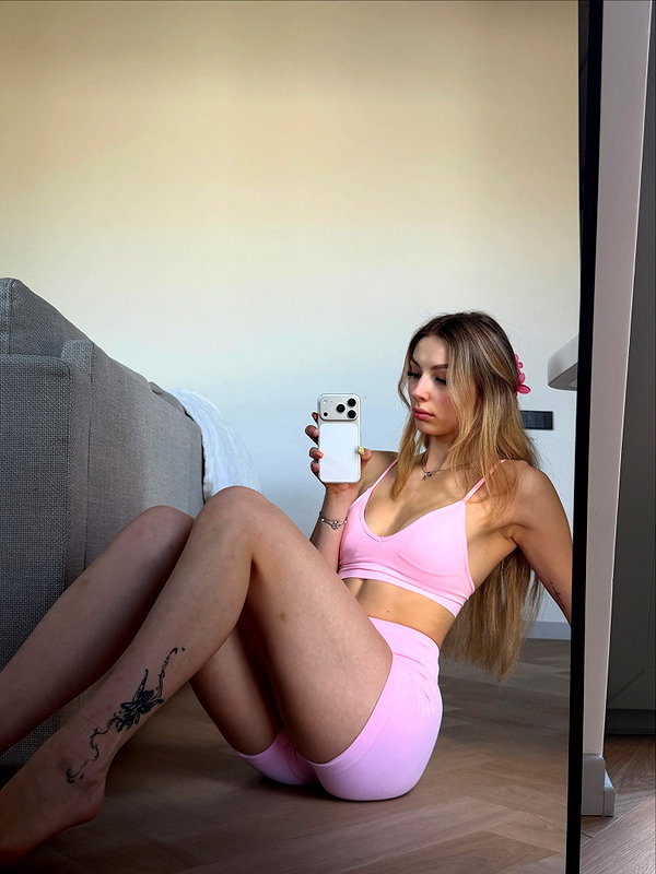 katrina.zaiceva instagram image archive image