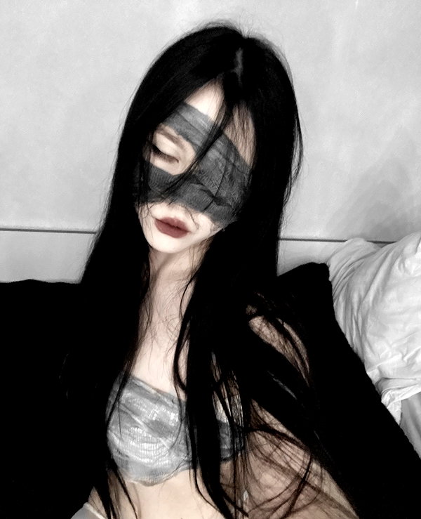glowmoonshorty instagram image archive image