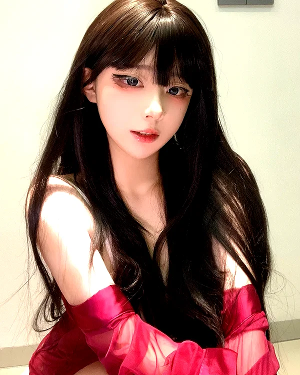 yingyinng_ instagram image archive image