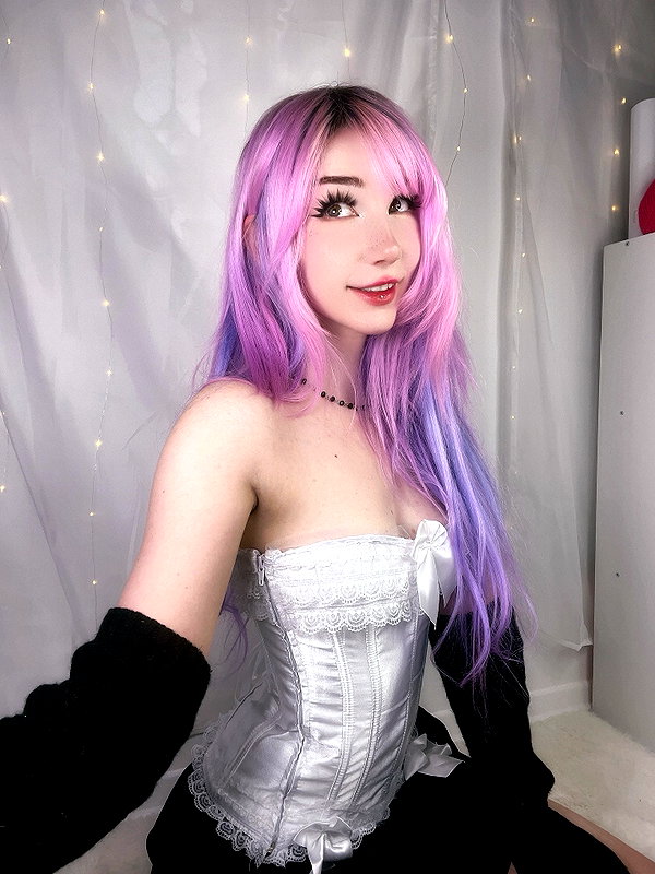 danielle.mercedie instagram image archive image
