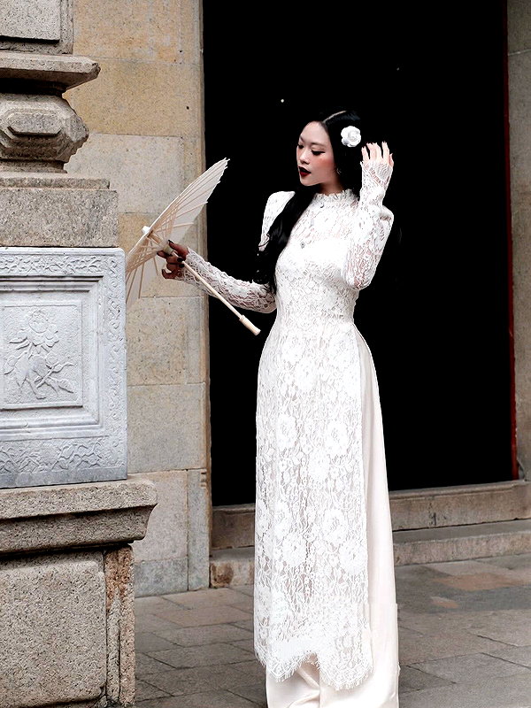 lyhythuedoxinh instagram image archive image