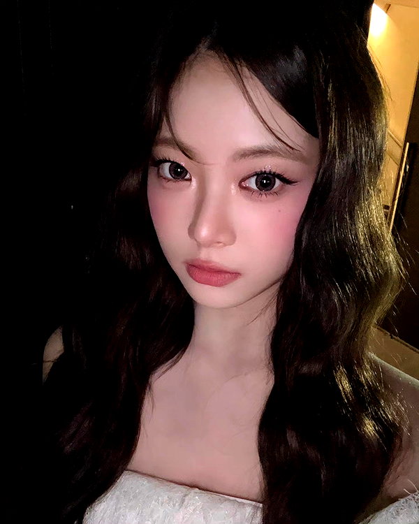 hhh.e_c.v instagram image archive image