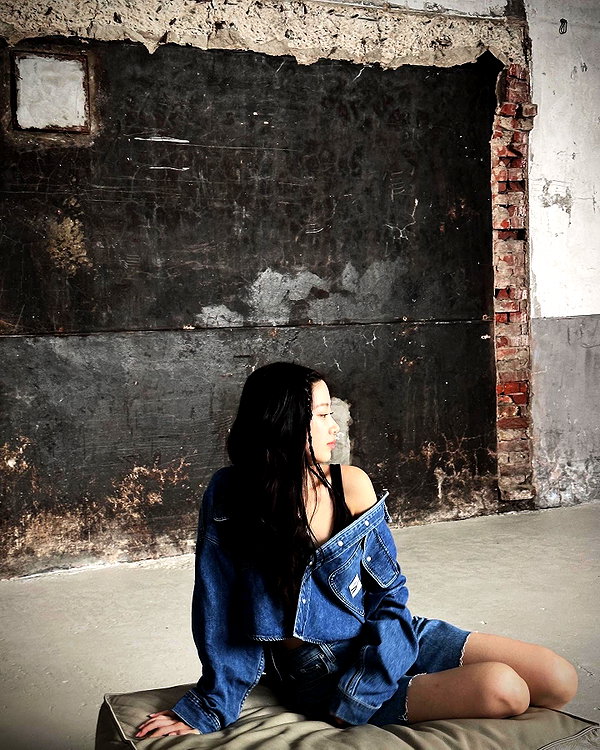 zuhazana instagram image archive image