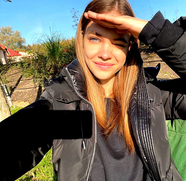 realbarbarapalvin instagram image archive image