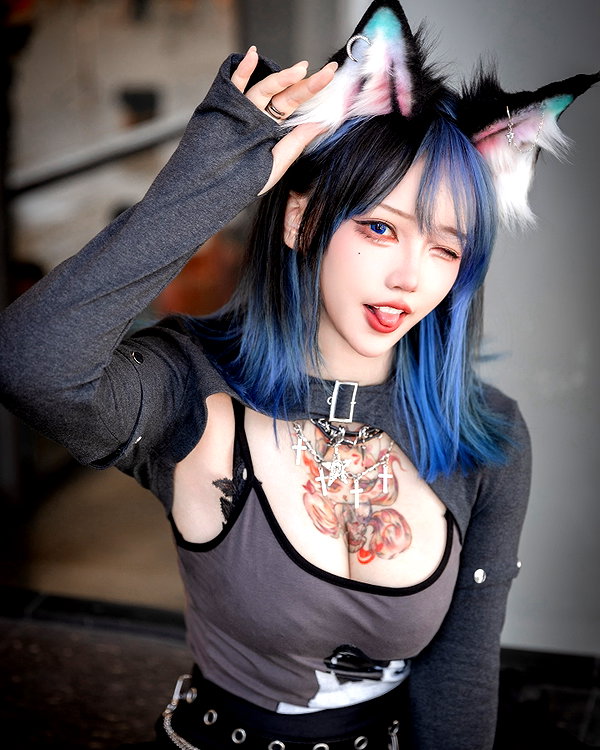 rakukoo instagram image archive image