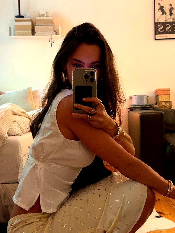 emmaaurora instagram image archive image