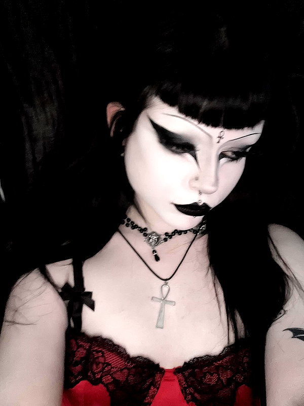 kittenfangsxx instagram image archive image