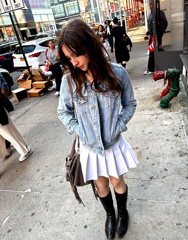 luckyme483 instagram image archive image