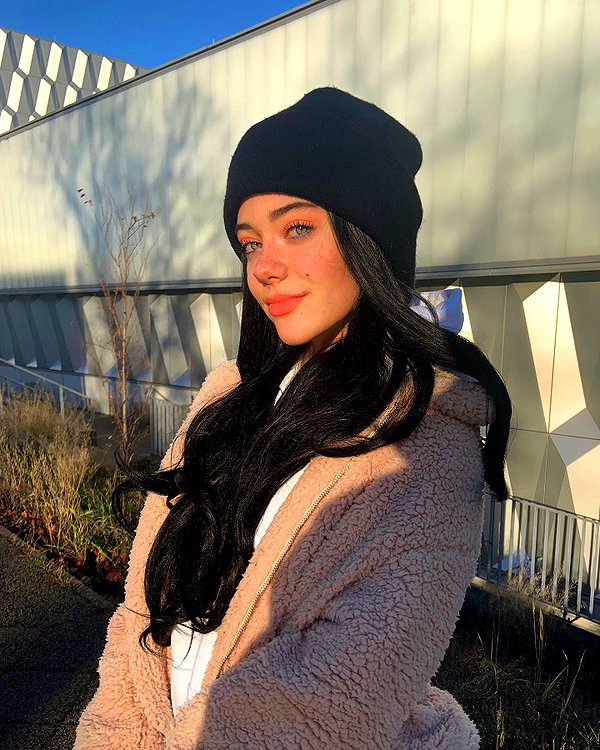 vanessa.rhd instagram image archive image