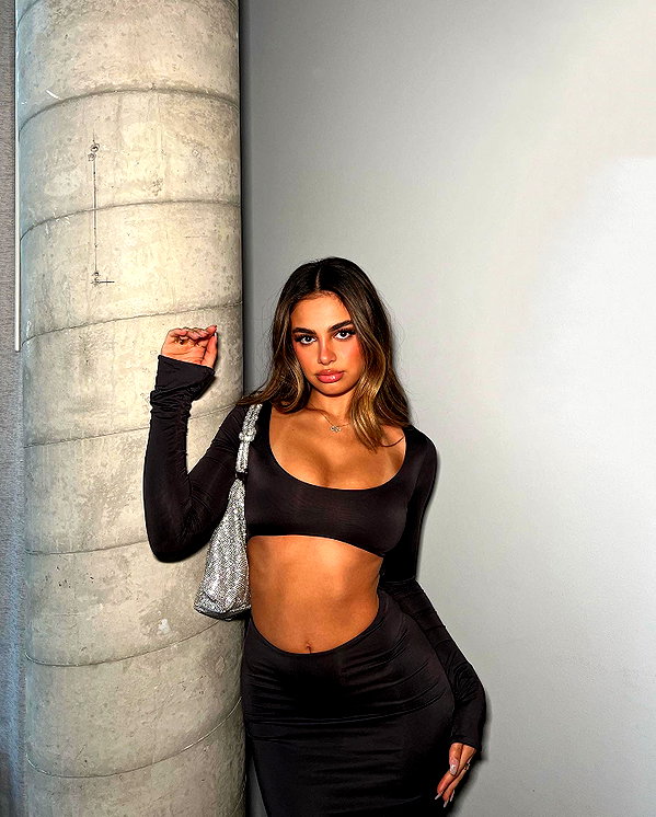 godbless_jess instagram image archive image