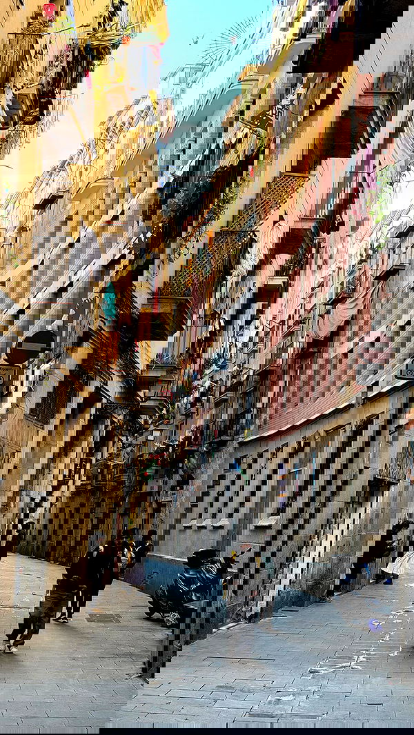 giangg._ giangg._ archive image