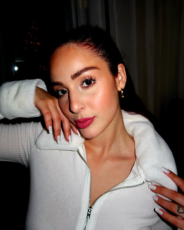 nicollefigueroaa instagram image archive image