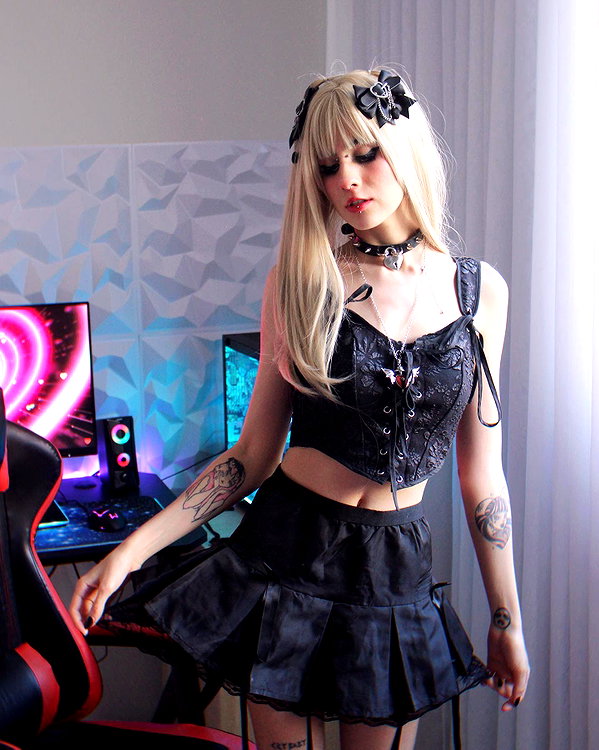 jadelaverne instagram image archive image