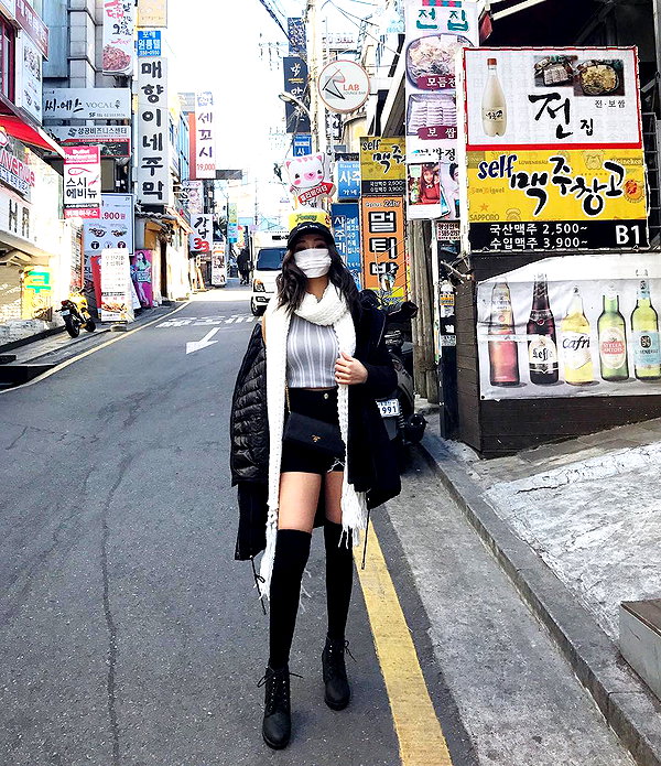 emily.ghoul instagram image archive image