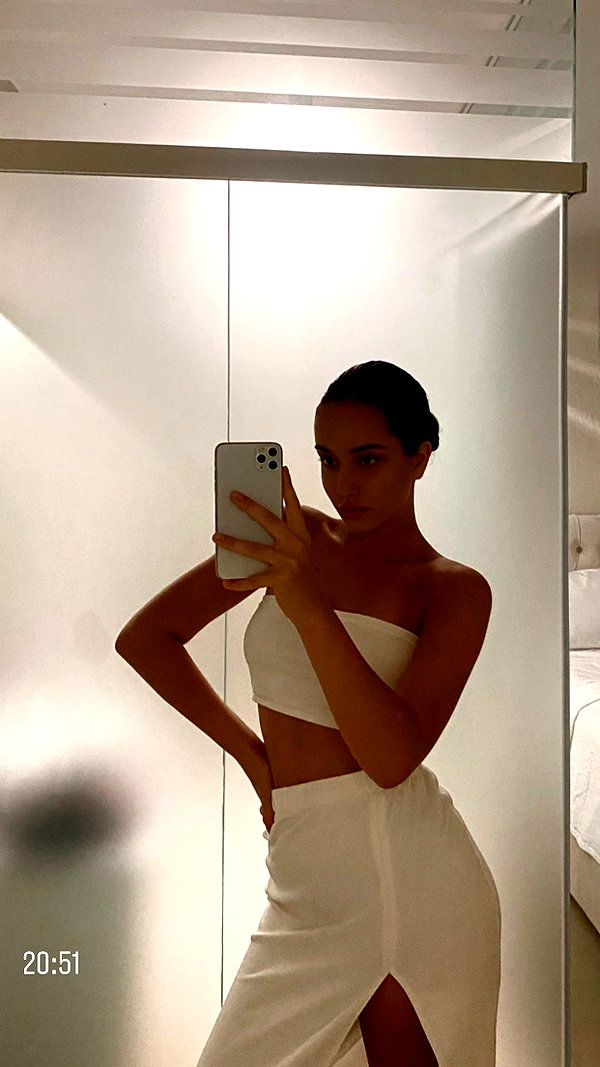 veroni22ka instagram image archive image