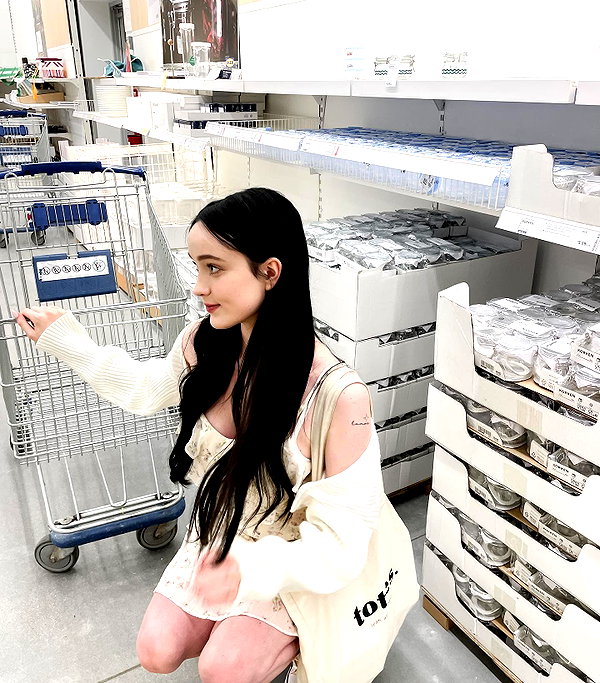 1uvgabi instagram image archive image