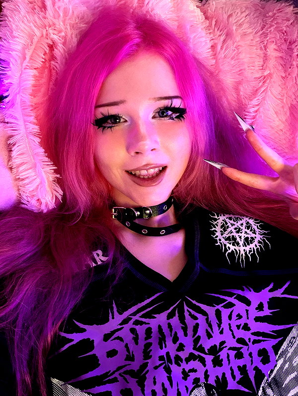 tiny.eviluv instagram image archive image