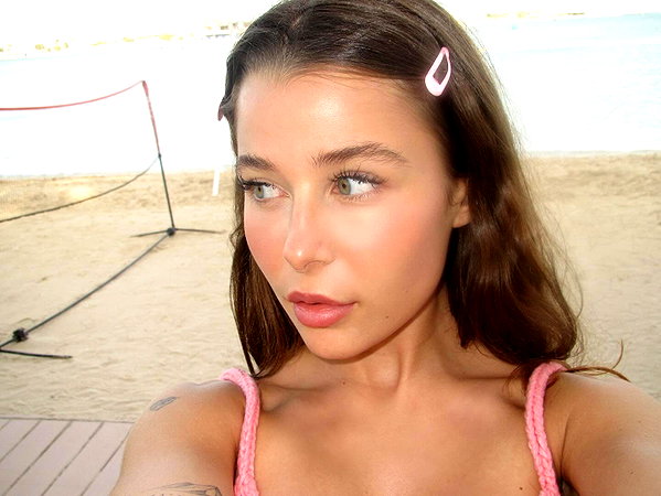 enikeeva_aliya instagram image archive image