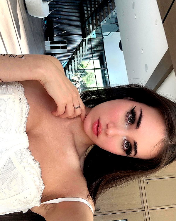 jenfoxx.uwu instagram image archive image