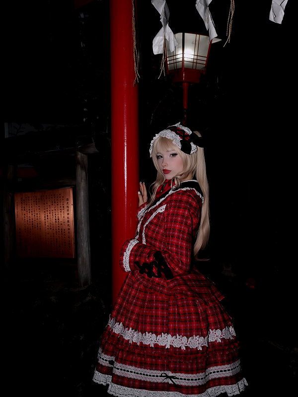 alina_thedoll instagram image archive image