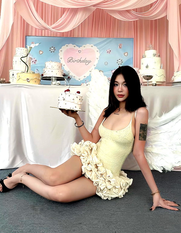 lyhythuedoxinh instagram image archive image