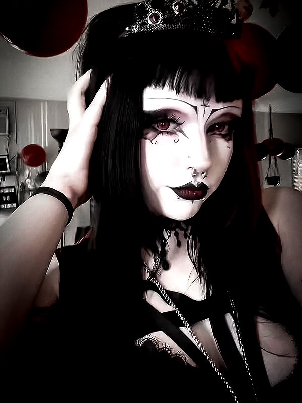 kittenfangsxx instagram image archive image