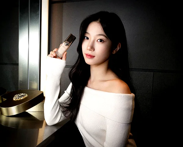 zuhazana instagram image archive image
