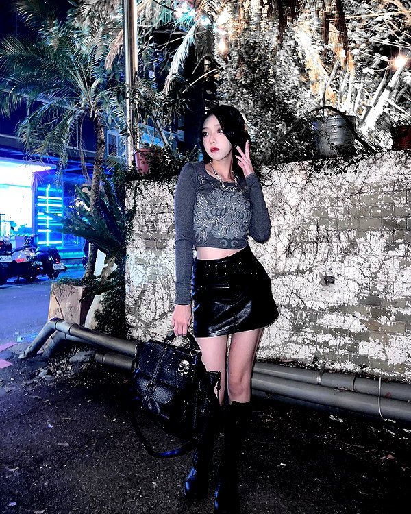 nixqq.425_ instagram image archive image