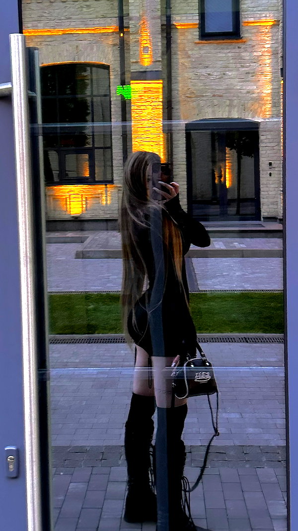 milikoxy instagram image archive image