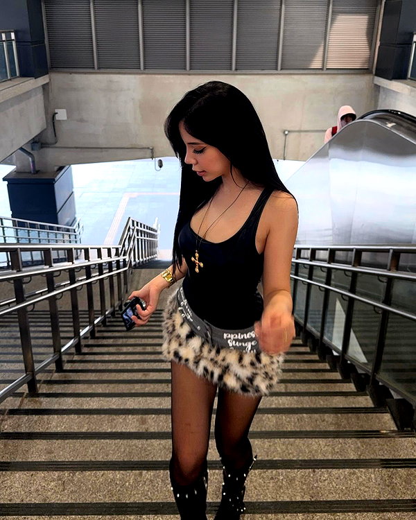 lyhythuedoxinh instagram image archive image