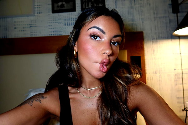 gabimfmoura instagram image archive image