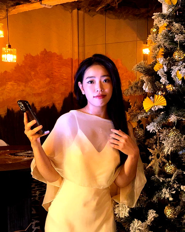 lyhythuedoxinh instagram image archive image