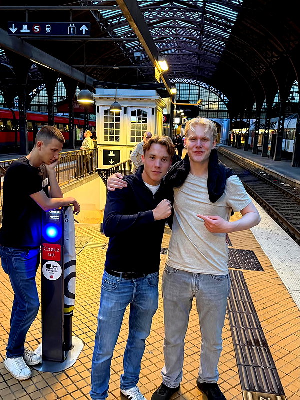 ek3b.chapman instagram image archive image