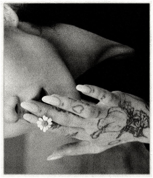 arianagrande instagram image archive image
