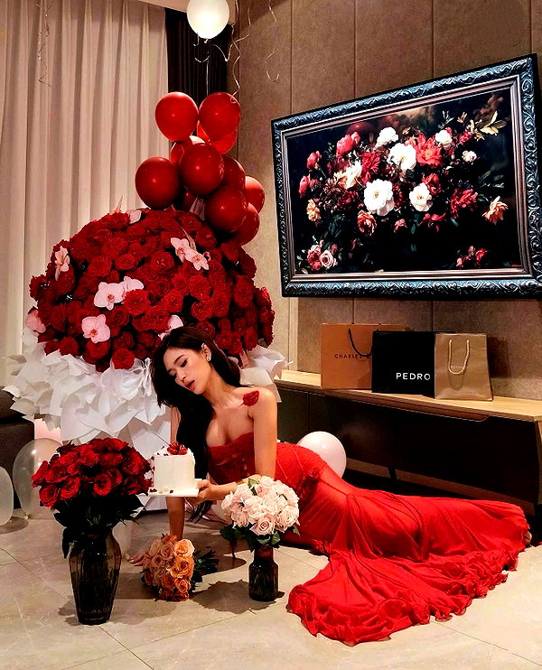 lyhythuedoxinh instagram image archive image