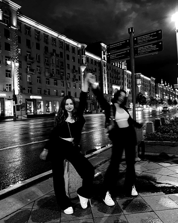 veroni22ka instagram image archive image