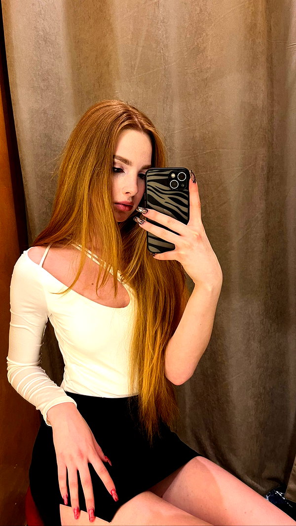 d.ddomyn instagram image archive image