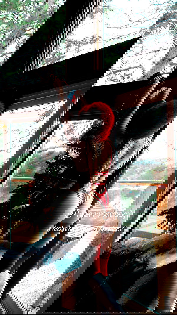 alexandramarianna alexandramarianna archive image