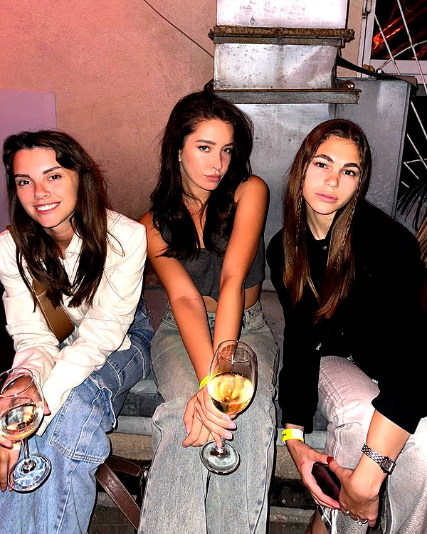 veroni22ka instagram image archive image